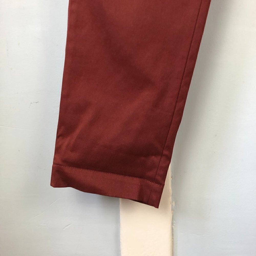Banana Republic Brick Chinos - Picture 2 of 9